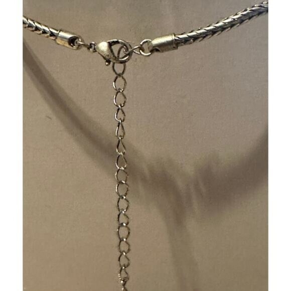 Set Of Four Elegant Silver Tone Necklaces For Any Occasion - Picture 11 of 11